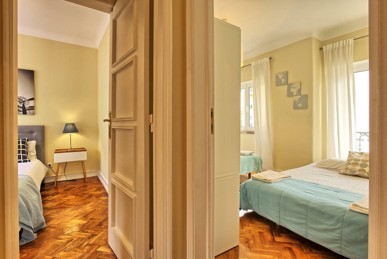 Almirante 3-Four Bedrooms Лиссабон Экстерьер фото